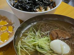 海鲜紫菜拌饭-屋里家延边朝鲜族冷面(南园店)