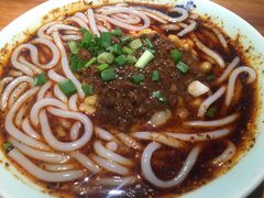 -兵哥豌豆面(雅颂居店)