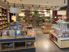 -魔方城市书房(中街益田店)