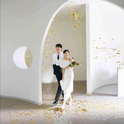 -经典婚纱摄影美学馆·私人定制