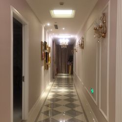 -蕾蕾美颜美容美体