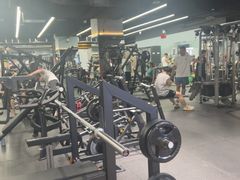 -VLines耀能运动24小时·月付制健身(京广桥店)