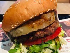 -The Habit Burger Grill 哈比特汉堡(复兴soho店)