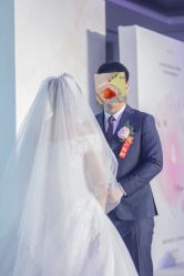 点击看大图 -GRACE KELLY婚纱与礼服(北京店)