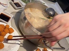 -肥仔文澳门猪骨煲(南京西路店)