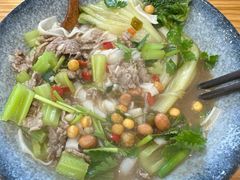 老湖南小炒牛肉粉-小南小粉手工粉(迎薰路店)