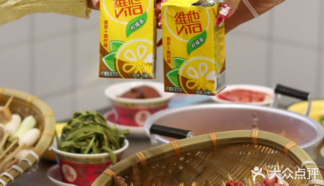 三亚首家牛油麻辣烫‼️是成都的市井味道