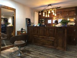 -爱美丽科技美肤中心