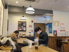 大堂-星巴克(豫园九曲桥店)