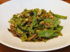 本地辣椒炒裙边-映月潭传家菜(易俗河店)