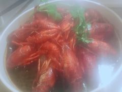 -龙巢盱眙龙虾·牛蛙·烧烤宵夜(八卦岭店)