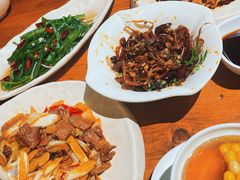 -隔壁老王·家常云南菜(花巷店)