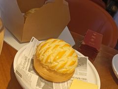 -蝴蝶里·粤菜·点心(龙湖杭州金沙天街店)