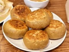 -清真吴记门钉肉饼·喜多利