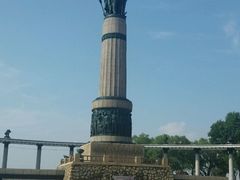 -人民防洪胜利纪念塔