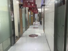 -雅悦齿科(顾村公园店)