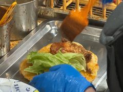 -小红车炸蛋葱油饼