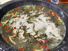 -景明轩•养生酸汤鱼火锅 云贵鲜菌 现舂野果酸汤(王寨小区店)