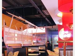 大堂-龙少爷碳火干锅(环球中心店)