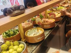 -龍歌自助小火锅(市南金茂湾店)