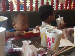 -麦当劳(阳朔益田西街店)