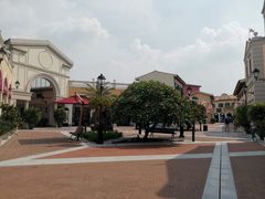 -佛罗伦萨小镇广佛名品奥特莱斯(疏港路店)