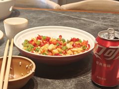 -湘小馆剁椒鱼头(金帝商务大厦店)