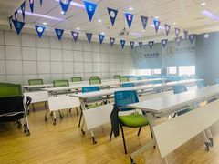 -啄木鸟美国留学(顺城东塔店)