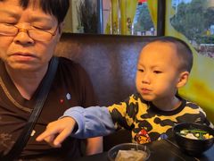 -鲑属寿司·火山石烧和牛(南城店)