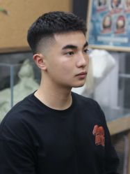 -藤野造型烫发染发