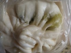 -白玉兰食品甜凤店(合生汇店)