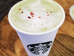 樱花草莓茶拿铁-星巴克(北京长安商场店)