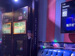 -唱吧麦颂KTV(松江五龙商业广场店)