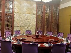 -粤尚腾香居中餐厅(首都机场希尔顿店)