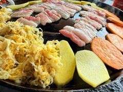 -海花锅盖烧烤店(怡馨家园店)