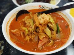 辣海鲜面-桃园中华料理炸酱面(燕儿岛路店)