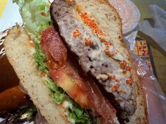 柠香蟹籽牛肉汉堡-JPG canteen(广州东山口店)