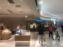 -奈雪的茶(中华广场店)