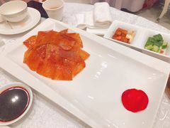 金牌片皮鸭-亢龙太子酒轩(东湖店)