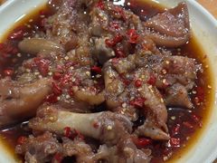 微辣辛辣猪蹄-贤花饭店(城阳店)