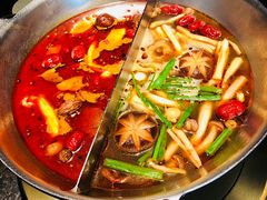 -湊湊火锅·茶憩(新中关购物中心店)