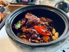 -穹六人间 people 6(岳阳路店)