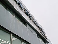 -华胜奔驰宝马奥迪专修连锁(虹梅南路店)