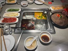 -海底捞火锅(新松江路生日主题店)