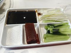 -梅利汴京烤鸭•开封豫菜地标店(东司门店)