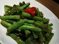 橄榄菜四季豆-默加东南亚美食(大宁音乐广场店)