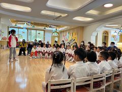 -上海青草地幼儿园