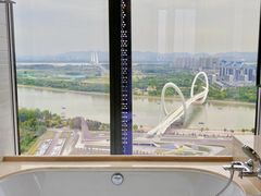 -国际青年会议酒店