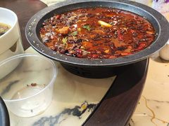 -有红鸡毛店·川菜(建设路店)