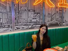 -七爷清汤腩·港式茶餐厅(世博店)
